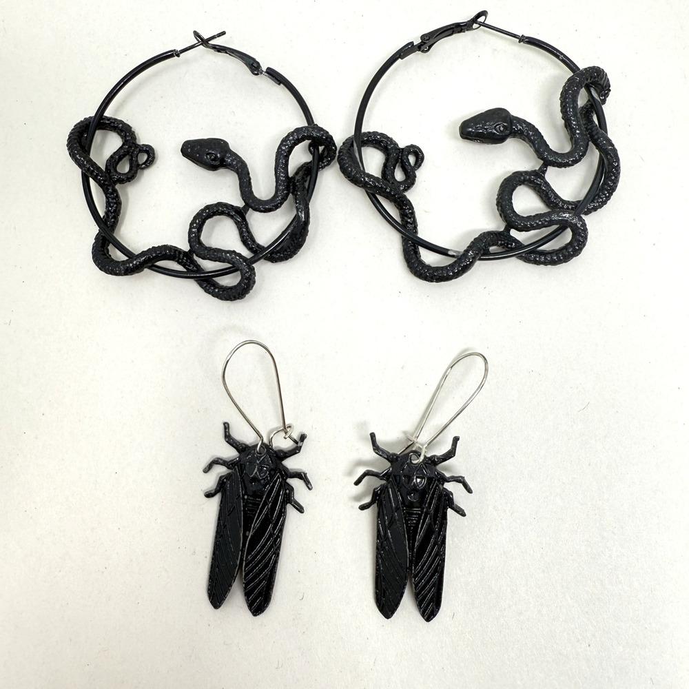 Snake Hoop Earrings & Cicada Dangle Earrings Black Tone Goth‎ Whimsigoth